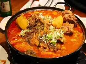kota wonosobo, profil kota wonosobo, sejarah kota wonosobo, ibu kota kabupaten wonosobo, populasi kota wonosobo, peta kota wonosobo, kota wonosobo dalam angka, kota wonosobo dalam statistik, kota wonosobo dalam data, kota wonosobo dalam sejarah, dataran tinggi dieng, kawah sikidang, candi arjuna, telaga warna, bukit sikunir, festival balon udara dieng, festival dieng culture, wisata wonosobo, wisata alam wonosobo, wisata budaya wonosobo, kota gaplek, kota carica, kota apel, kuliner wonosobo, mie ongklok, carica wonosobo, apel wonosobo, olahan gaplek, oleh-oleh khas wonosobo, produk pertanian wonosobo, kerajinan gerabah wonosobo, batik wonosobo, kontes sansevieria wonosobo, kota bunga wonosobo, industri kreatif wonosobo, produk lokal wonosobo, desa wisata wonosobo, ekonomi kreatif wonosobo, pariwisata wonosobo, usaha mikro wonosobo, berita kota wonosobo, info kota wonosobo, update kota wonosobo, pemerintah kota wonosobo, agenda kota wonosobo, kegiatan pemkot wonosobo, berita terkini wonosobo, kebijakan pemkot wonosobo, isu lokal kota wonosobo, pembangunan kota wonosobo